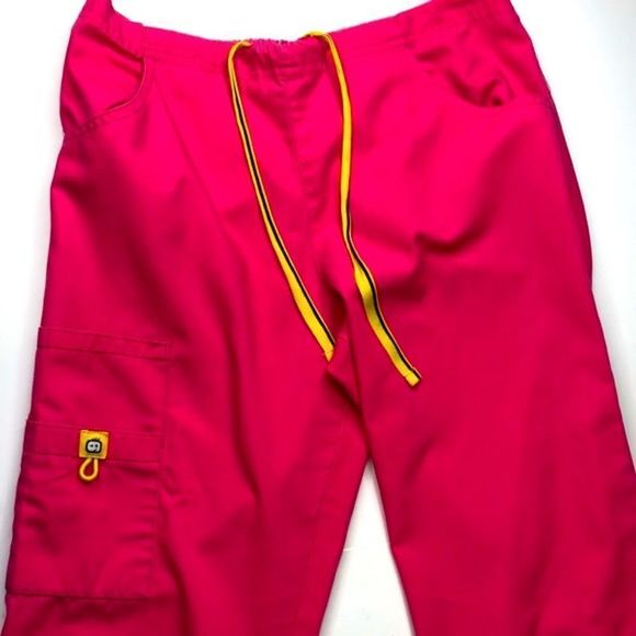 WonderWink Pants & Jumpsuits Wonderwink Spread Good Cheer Cargo